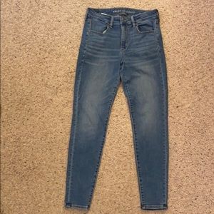 American Eagle Hi-Rise Jegging